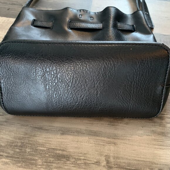 Matt & Nat black purse. - Picture 2 of 4